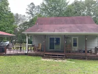 Hummingbird Haven-3 Bed 2 Bath River House