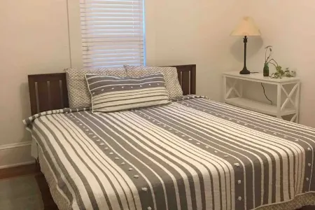 In the Heart of Historic New Smyrna Отели в г. Нью Смирна Бич