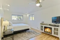 NEW! Modern Mountain 5BR Getaway, 15-40 minutes from 7 ski resorts Sleeps 12