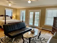 ⭐ Spacious Lake House Just Minutes From The Slopes ⭐
