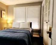 Two Bedroom Home in Beautiful downtown Lakeland