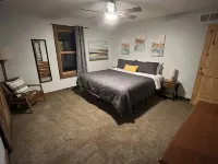15 minutes from Fort Leonard Wood-rustic A-frame nestled on 5 acres