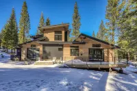 Modern Schaffer's Mill Home Minutes From Northstar & Downtown Hôtels à proximité de : Patton Beach