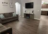 Short or Long Term Rental, Great Reviews