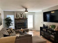 Fantastic renovated condo, ground floor close to Show Low Hospital, W/D in unit!