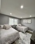 Beautiful Cottage located inside PGA National