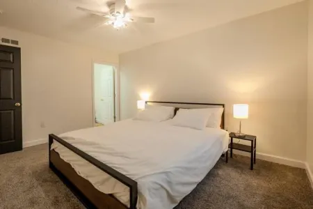 Experience nature's charm! Retreat near Bryce Resort/George Washington Forest Отели в г. Басай