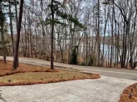 Lake Lanier House 1