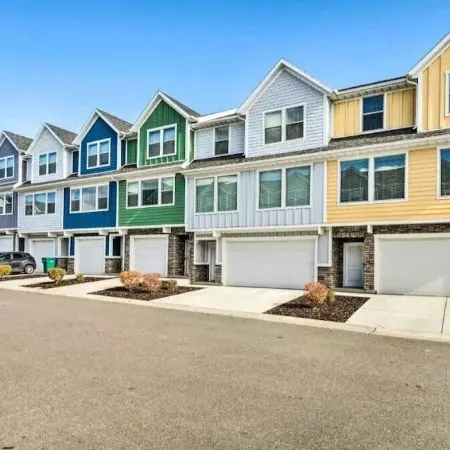Newer 3 bdr near Snowbasin, Hill AFB, Ogden, Pets