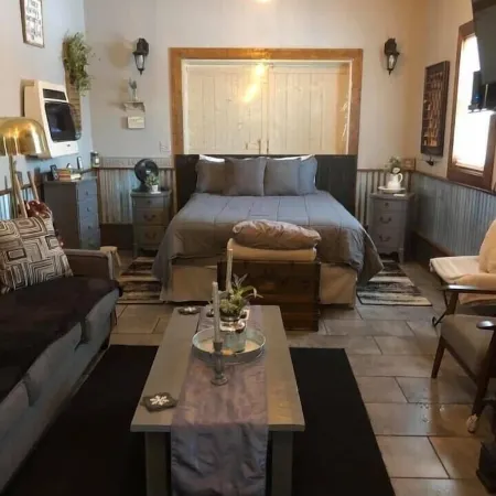 Cozy country efficiency in the Hudson Valley