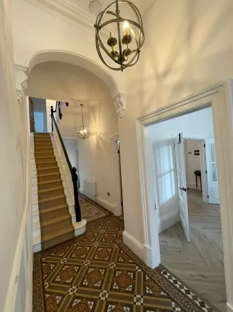 Fayhomes West Midlands Luxury Late 1800 Property Отели рядом с достопримечательностью «Уолсолл Арборетум»