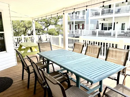 5BR Ocean Lakes w Ocean View! 1 min walk to pool  & beach! Linen incld. Golf Car