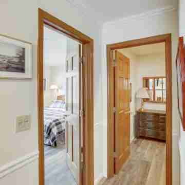 Asher's Lake Michigan Premier 2 BR Beachfront Penthouse Condo - Book today!! Rooms