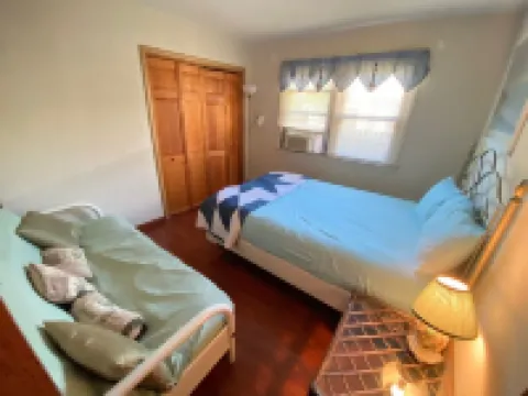 Spacious 2-bedroom apt in the Crest Hotels in Wildwood Crest