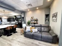 Adorable 7 bedroom place Hotels in Davison County