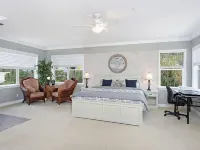 4Br Family Villa • Near Legoland & Beach • Gameroom  •  Dogs Free  •  Sleeps 9 비스타 호텔