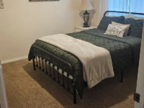 Callie's Cottage- Cottage stay between Bryce and Zion Hotels in Hatch