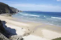 Ferrol: House with patio and small garden Hotels in Ferrol