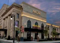 Upscaled Quiet Neighborhood- Modern 3 BDRM Hotels in East Longmeadow