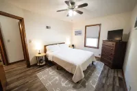 2 E-Bikes & Kayaks included & No Cleaning Fees!! - 2-Sterne