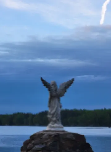 Cabin on peaceful soo lake, phillips wi.  Enjoy waking up in the great northwood