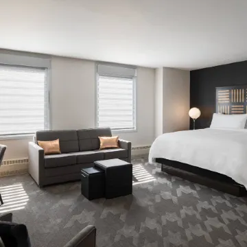 Renaissance des Moines Savery Hotel