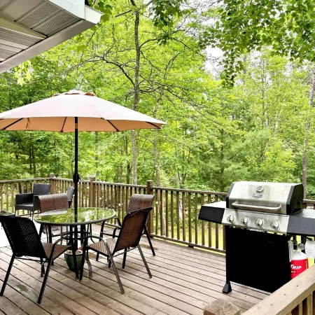 Trails+R&R+H2O Falls+One Hour From Lambeau!