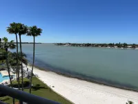 Water Views, Private Beach, Luxury Condo