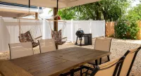 Walking Distance to Beach & Bay - Steals & Deals for Last Few Weeks of Summer
