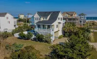 Renovated - Seaside 5BR Caribbean Escape near the Rodanthe Pier