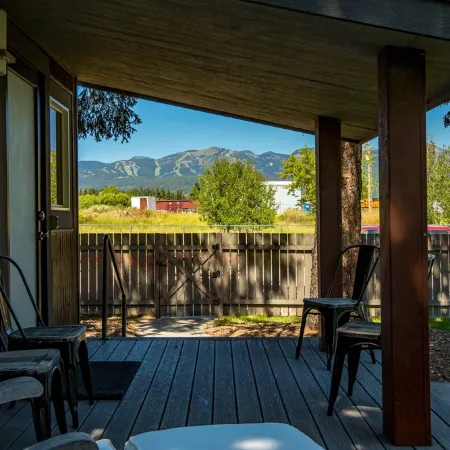 Whitefish Downtown Cottage on the River Trail with views of Big Mountain