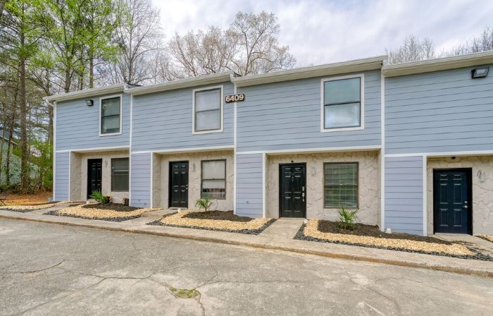 Premium Townhome #C w/ 2 King Beds & Luxury Baths
