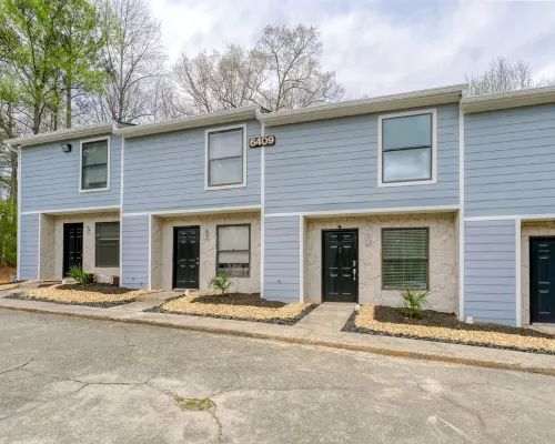 Premium Townhome #C w/ 2 King Beds & Luxury Baths ピーチツリー・コーナーズのホテル