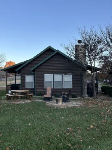 Old Kinderhook Creekside Golf Cottage 13