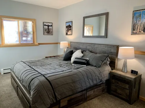 Spectacular Mountain House w/breath taking views! Hotels in Silverthorne