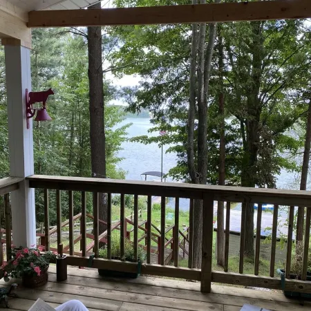 Charming up north cottage on all sports Peach Lake!