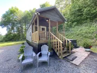 Tiny House Getaway - 4-Star