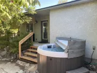 Riverwalk Cottage 2BR/2BA near Whitewater Park