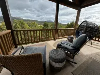 Newly Remodeled Cabin. Secluded. Hot Tub. 7 Miles to Zion National Park 칸 카운티 호텔