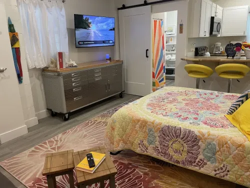20 Steps 'till Toes in the Sand with Private Beach Access - 4-Star