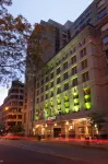 Courtyard Chicago Downtown/River North Hotels in Chicago