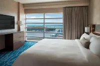 Buffalo Marriott at Lecom Harborcenter Hotels near Richardson Olmsted Campus