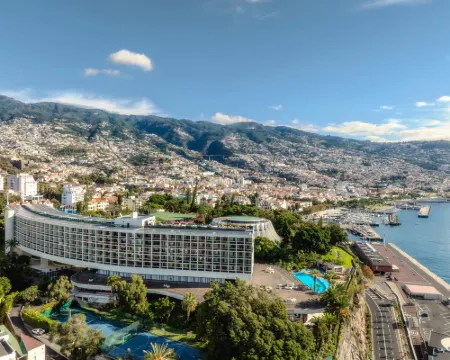 Pestana Casino Park, Premium Ocean & Spa Hotel โรงแรมในฟุงชาล