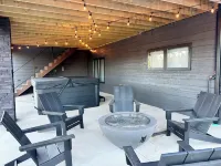 Modern Pines-6 Bedroom, 5.5 Bath. 4 Master Suites!