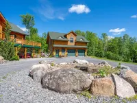 Cozy Adirondack Ski Cabin Hotels in Jay