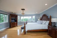 Battle Ground Vacation Home near Battle Ground Village