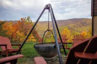 AMAZING VIEWS! Hiking/Shenandoah ParkAccess/62 Private ACRES-4 Bedroom Suites