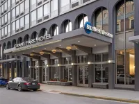 Best Western Grant Park Hotel Отели рядом с достопримечательностью «Полевой Музей»