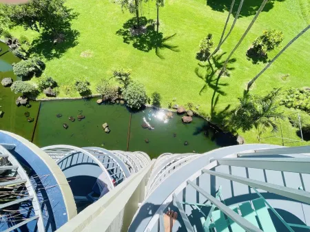 Loko Kai Nani - Stunning Lagoon Views, Pool, A/C