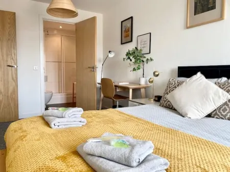 Cosy Egyptian Inspired City Centre Apartment Отели рядом с достопримечательностью «Университет Нортгемптон»